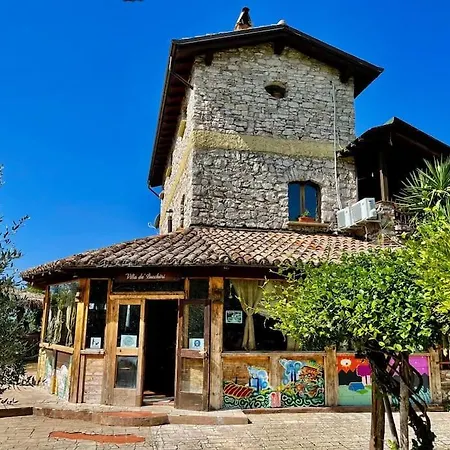 Villa De Luccheri *